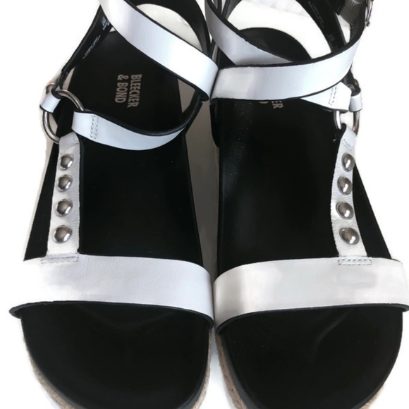 Bleeker & Bond Sandals - Picture 1 of 6